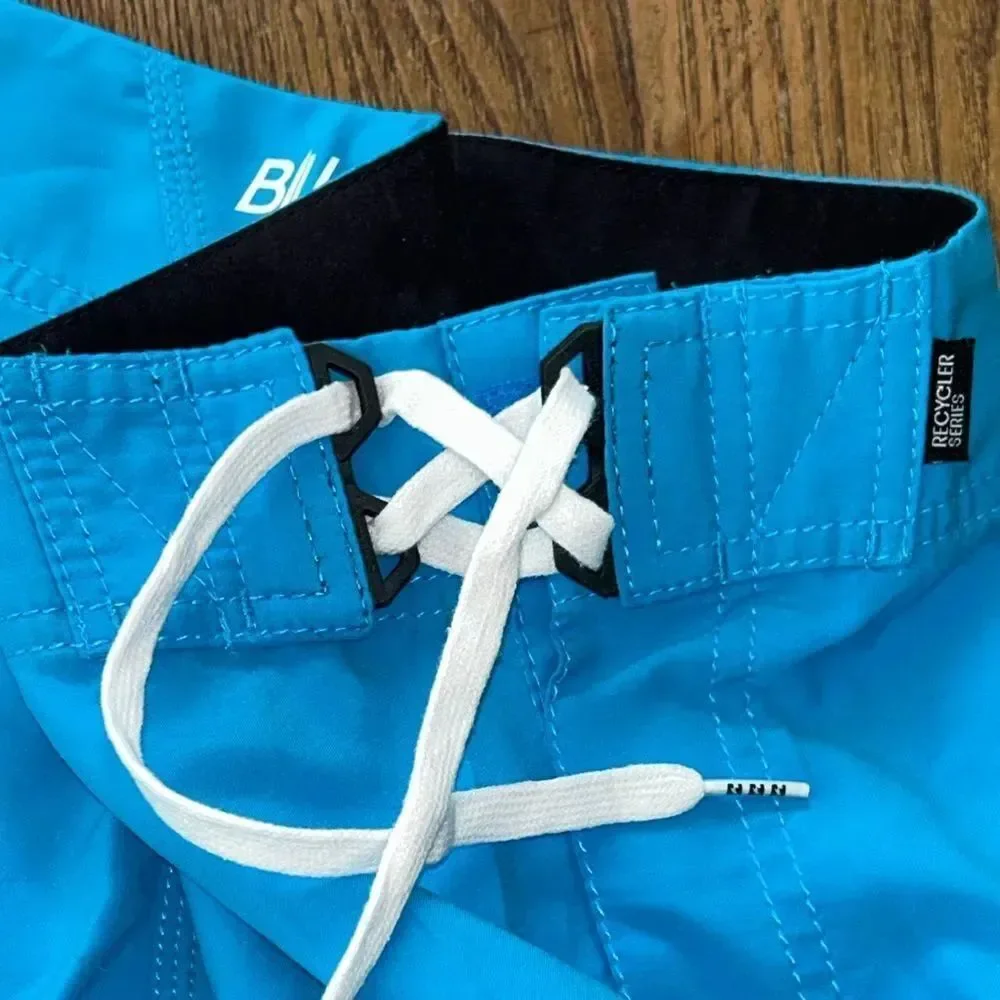 NWT Billabong Men’s Bright Turquoise Boardshorts 🏄🏼‍♂️ pockets!